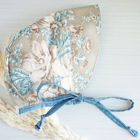 Bonnet - Starburst - Size 3-6 months (Ready to Ship)