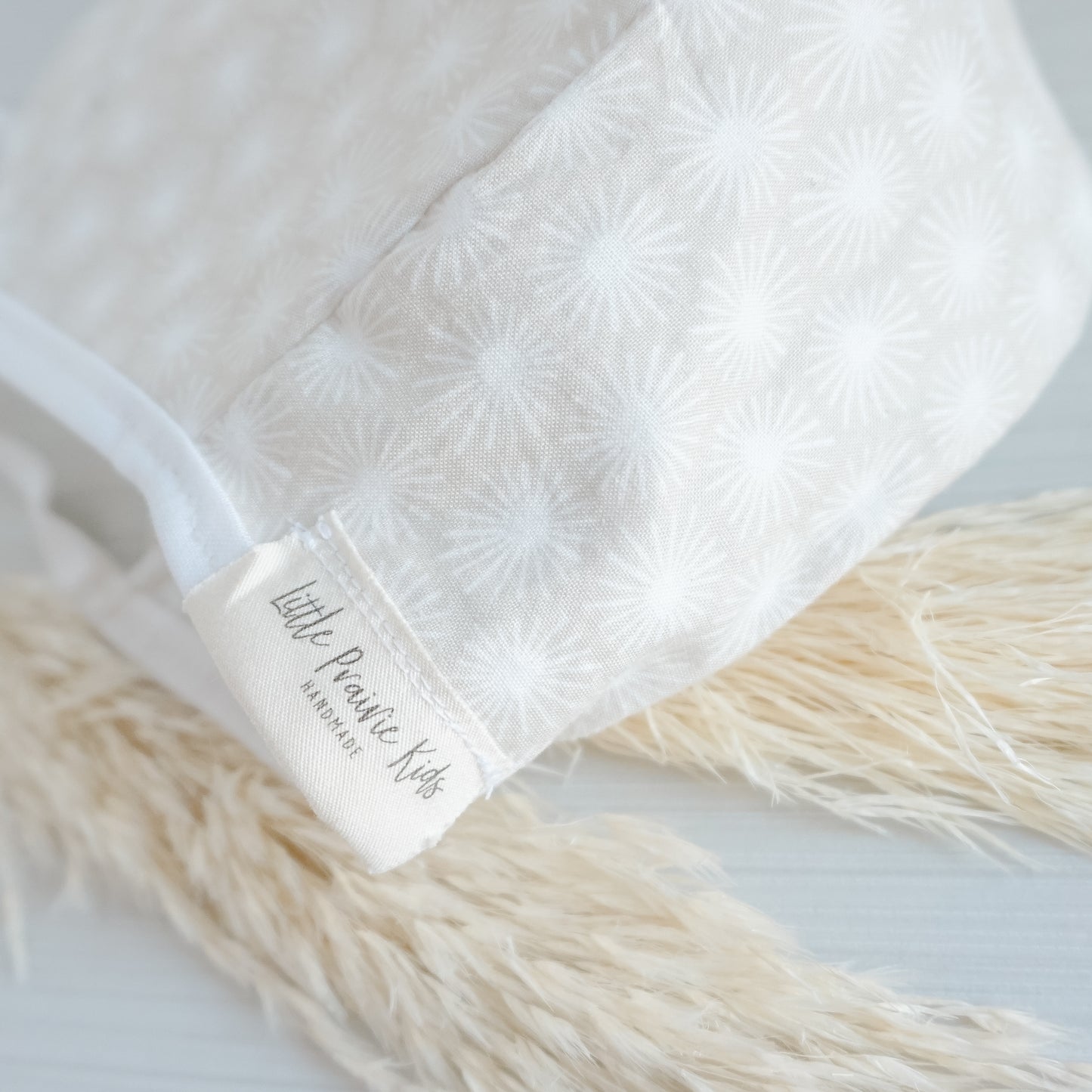 Bonnet - Neutral Firework - Size 0-3 months (Ready to Ship)