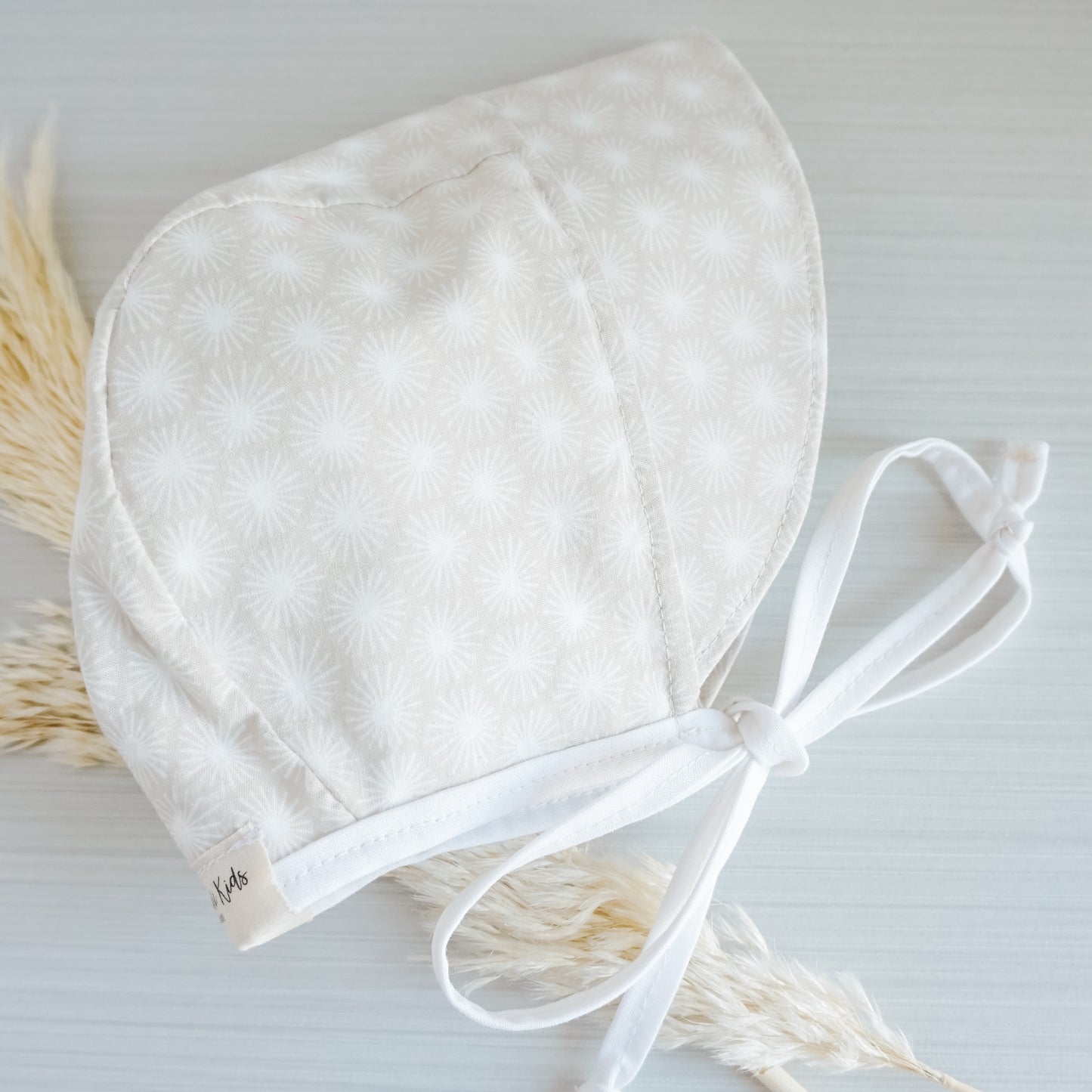 Bonnet - Neutral Firework - Size 0-3 months (Ready to Ship)