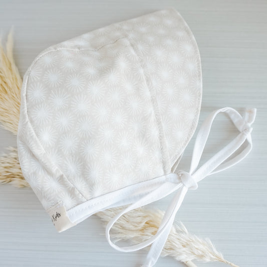 Bonnet - Neutral Firework - Size 0-3 months (Ready to Ship)