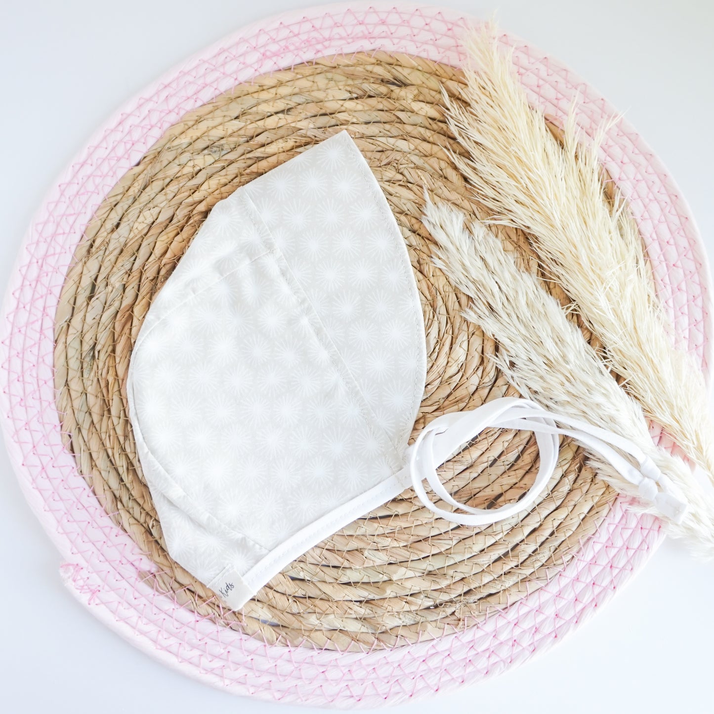 Bonnet - Neutral Firework - Size 0-3 months (Ready to Ship)