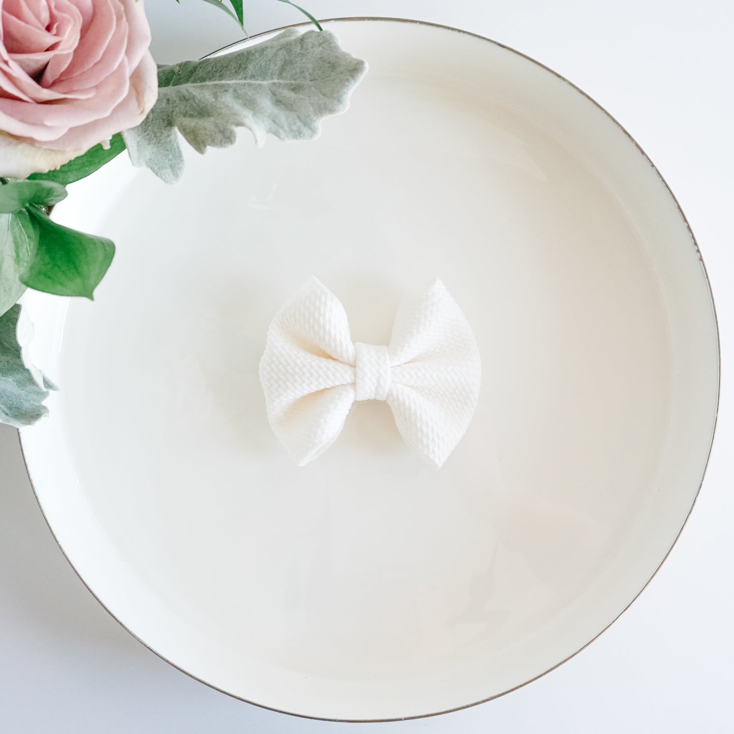 Liverpool Bow - Antique White