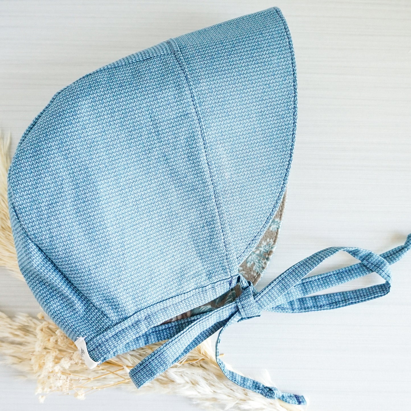 Bonnet - Starburst - Size 3-6 months (Ready to Ship)