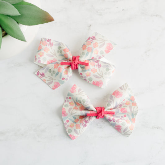 Watercolour Floral - Standard Ella and Pinch Bow